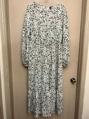 SHEIN Curve Cream Floral Maxi Dress - Size 0XL